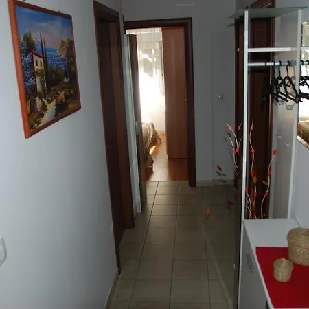 Split Center Apartment Exterior photo